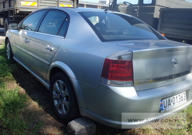 Samochód osobowy OPEL VECTRA 4DR 1.9 DTH ELEGANCE 