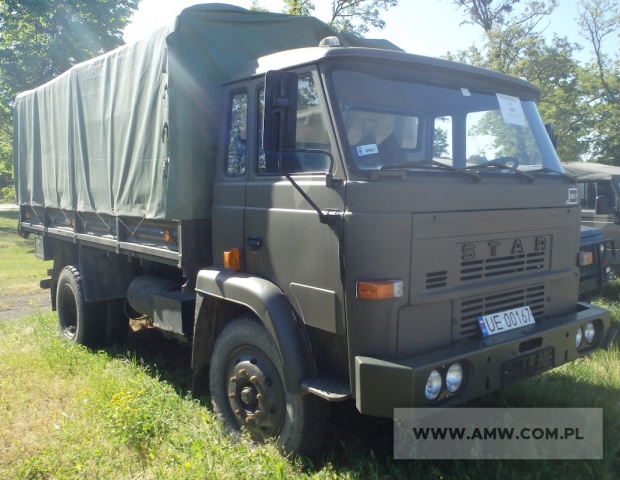 Samochód ogólnego przeznaczenia średniej ładowności STAR-200 