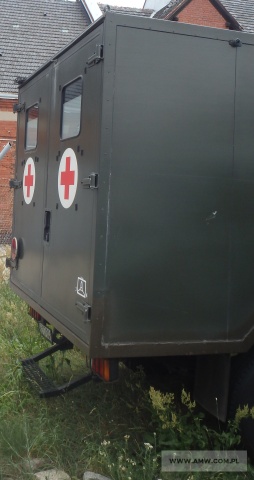 Samochód sanitarny 4-noszowy SCAM SM T 50 (z wyciągarką, bez wyposażenia) 