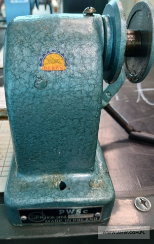 Szlifierki - pakiet zawierający 4 szt., w tym: szlifierka ręczna dwuprzekładniowa fi 100x20 - 1 szt., szlifierka ręczna ze ściernicą - 1 szt., szlifierka ręczna stołowa - 1 szt., szlifierka stołowa z napędem ręcznym PWSC-B - 1 szt. 