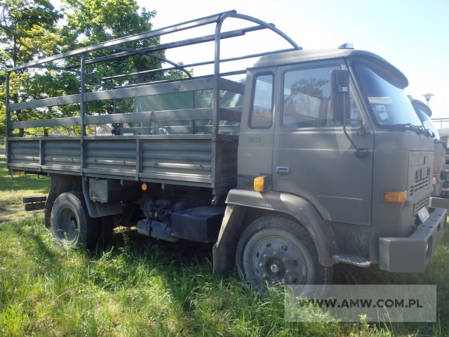 Samochód ogólnego przeznaczenia średniej ładowności STAR-200 