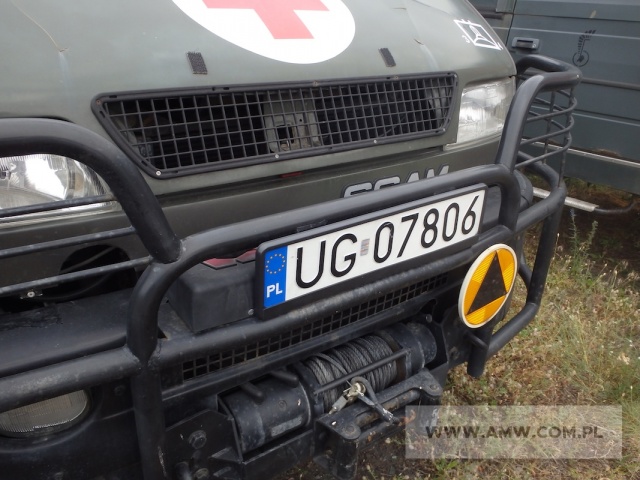 Samochód sanitarny 4-noszowy SCAM SM T 50 (z wyciągarką, bez wyposażenia) 