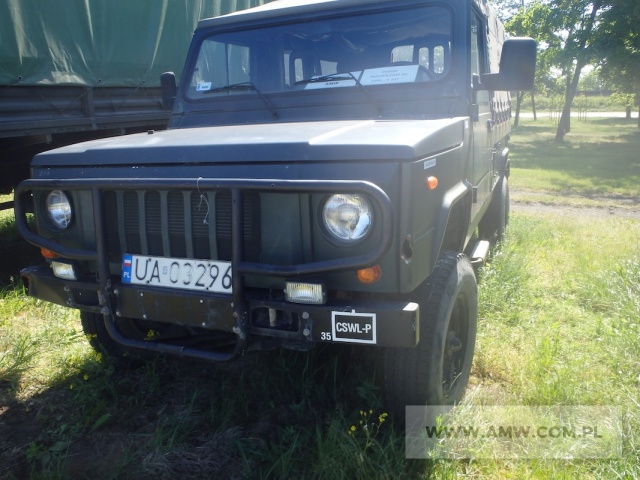 Samochód ciężarowo-osobowy wysokiej mobilności HONKER 2000 