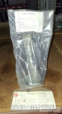 Techniczne środki materiałowe do wózka transportowego WNA oraz wózka unoszącego WPR - pakiet zawierający 20 poz. asort. (wg oddzielnego wykazu), w tym m.in.: koła hamulca, tarcza hamulca, oś przednia, uszczelki itp. 