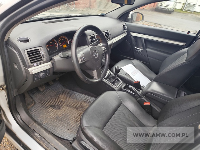 Samochód osobowy OPEL VECTRA 1.9DTH ELEGANCE (pojemność 1,9 l) 