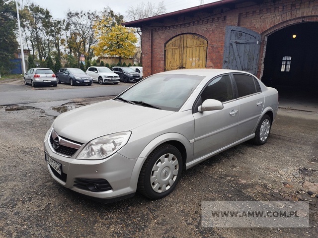 Samochód osobowy OPEL VECTRA 1.9DTH ELEGANCE (pojemność 1,9 l) 