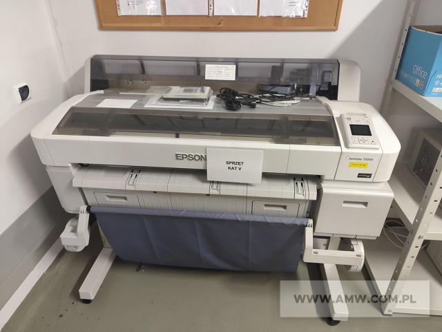 Sprzęt informatyczny - pakiet zawierający 21 poz. asort. (wg oddzielnego wykazu), w tym m.in: notebooki, komputery, urządzenia wielofunkcyjne (sprzęt bez dysków twardych) itp. 