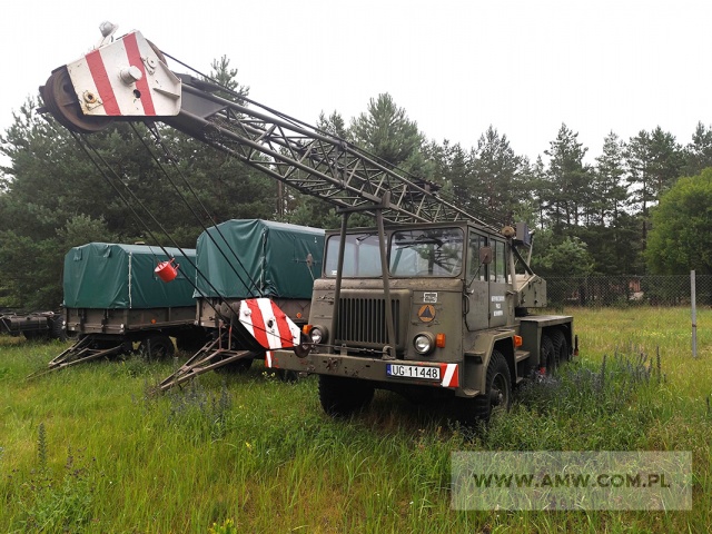 Żuraw ZSH 6S na samochodzie STAR-660 M1 (udźwig 6,3 t) 