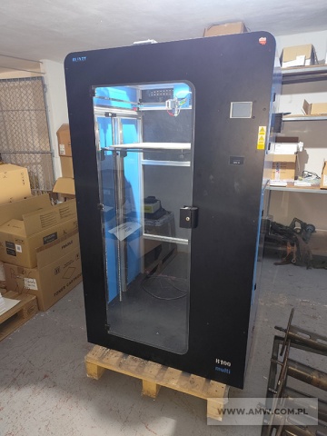 Sprzęt informatyczny - pakiet zawierający 7 poz. asort. (wg oddzielnego wykazu), w tym m.in.: zestawy śledzenia i monitorowania zasobów, drukarka 3D itp. 