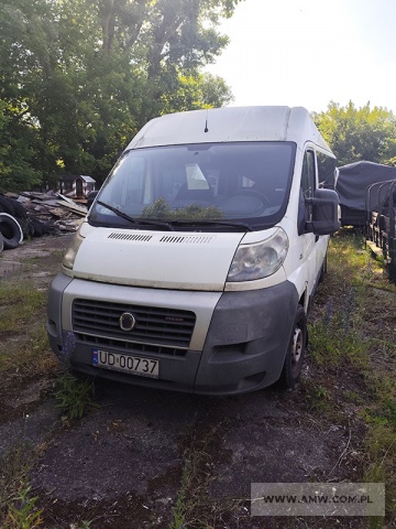 Mikrobus FIAT DUCATO 3,0 MULTIJET (pojemność 3,0 l, pojazd uszkodzony przez drzewo) 