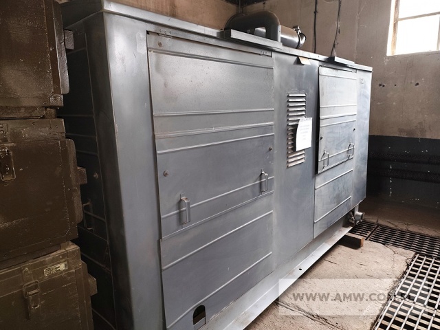 Polowa stacja zasilania 56ZPPE-100/O/R 100KVA na ramie (100 kW, 400V, 50Hz) 