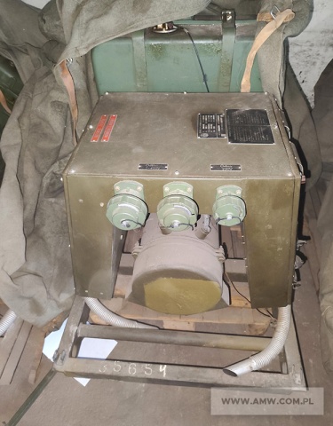 Zespół spalinowo-elektryczny PAD-8-3/400/01/R (8 kW, 400V, 50Hz) na ramie 