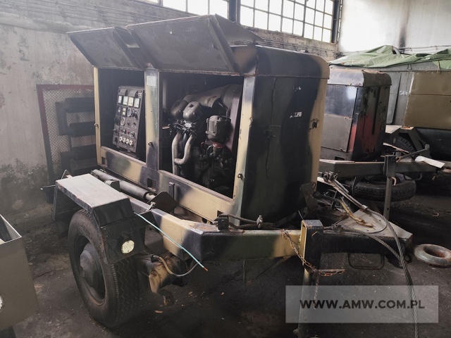 Zespół spalinowo-elektryczny PAD-8-3/400/P1 (8 kW, 400V, 50Hz) na przyczepie 1-os. (ładowność 1,5 t) 