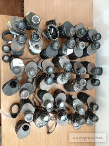 Asortyment optyczno-mundurowy - pakiet zawierający 58 poz. asort. (wg oddzielnego wykazu), w tym m.in.: lornetki - 16 szt., elementy umundurowania - pochewki, oznaki itp. 