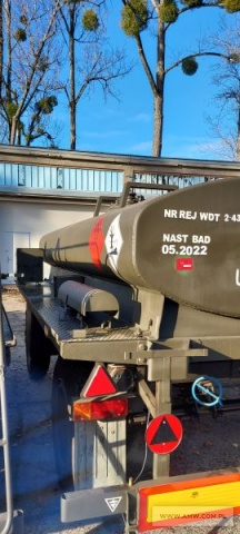 Cysterna paliwowa 4M3 na przyczepie D-46A CP-4 