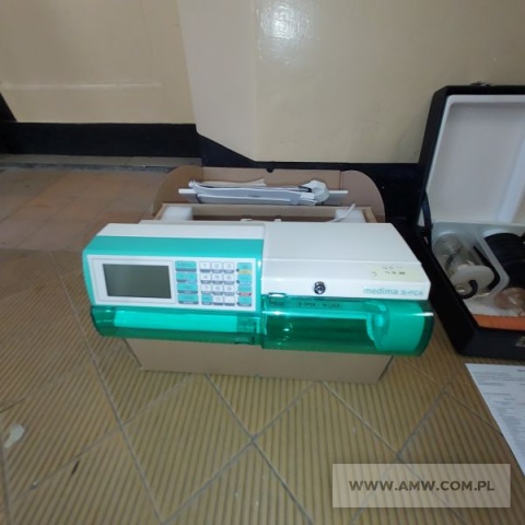 Sprzęt medyczny - pakiet zawierający 7 poz. asort. (wg oddzielnego wykazu), w tym m.in.: autoklawy, ultrasonograf, pompa infuzyjna, lasery terapeutyczne, szczudła itp.  