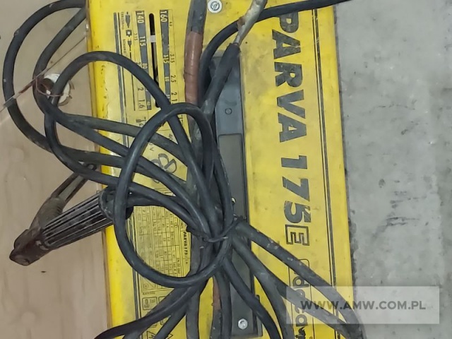 Sprzęt warsztatowy - pakiet zawierający 12 poz. asort. (wg oddzielnego wykazu), w tym m.in.: spawarka, szlifierki, wiertarki itp. 