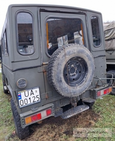 Samochód ciężarowo-osobowy wysokiej mobilności HONKER 2000 typ 2424 (z wciągarką) 