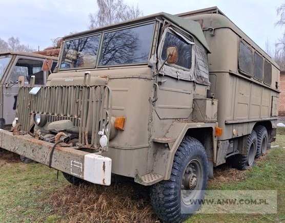 Autobus sztabowy AS-2 na samochodzie STAR- 660 M1 (z wciągarką) 