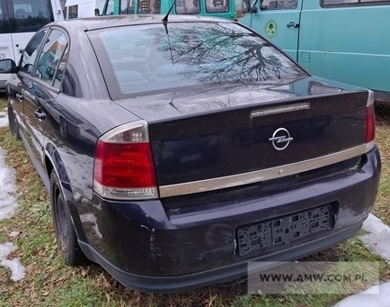 Samochód osobowy OPEL VECTRA II 1,8 