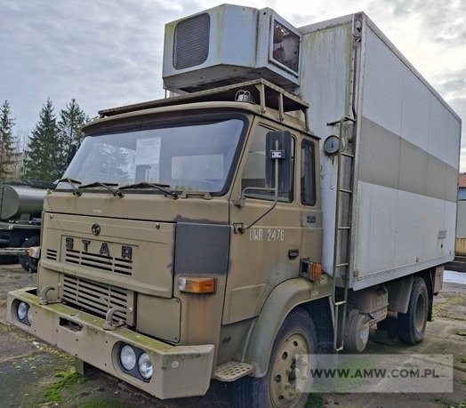 Samochód chłodniczy na podwoziu samochodu STAR-200 