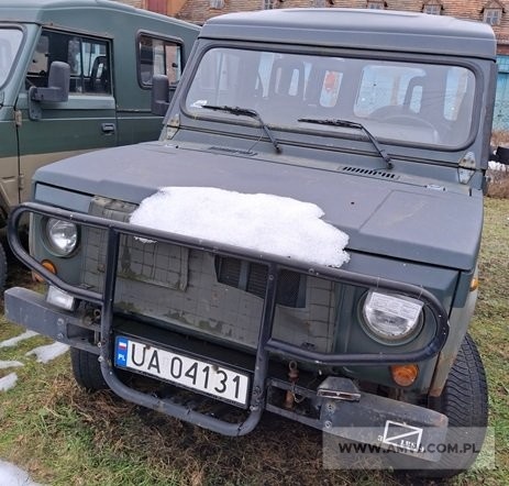 Samochód ciężarowo-osobowy wysokiej mobilności HONKER 2000 typ 2424 (bez wciągarki) 