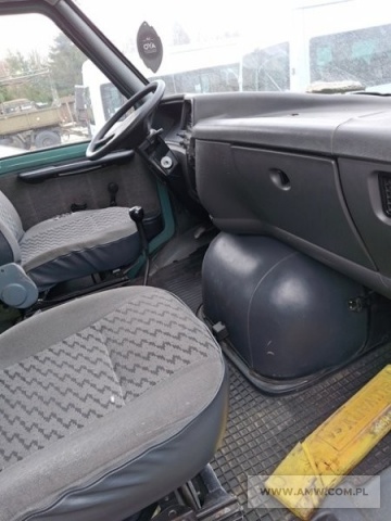 Samochód ogólnego przeznaczenia małej ładowności LUBLIN- 3324 