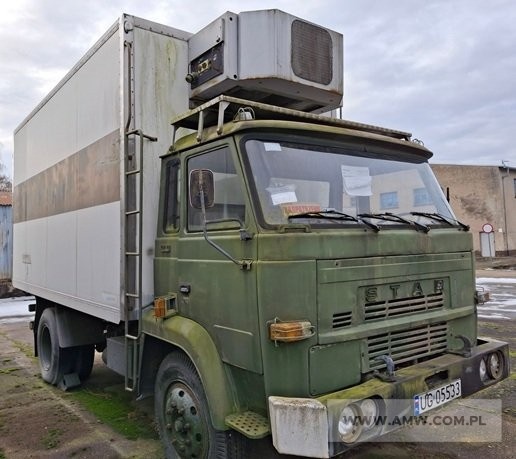 Samochód chłodniczy na podwoziu samochodu STAR-200 