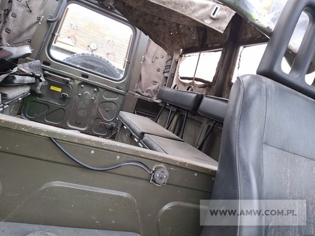 Samochód ciężarowo-osobowy wysokiej mobilności HONKER 2000 typ 2424 (z wciągarką) 