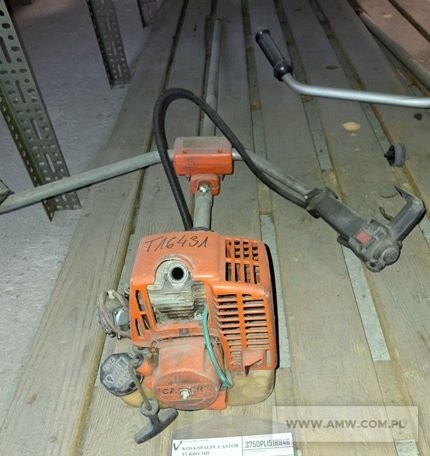 Kosy, kosiarki i elektronarzędzia – pakiet zawierający 40 poz. asort. (wg oddzielnego wykazu), w tym m.in.: kosy spalinowe, kosiarki spalinowe, wiertarki różne, wyrzynarki, szlifierki różne itp. 