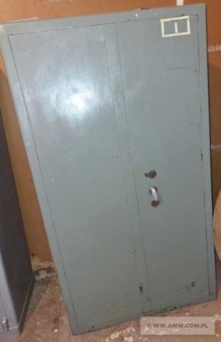 Szafy stalowe na akta (11 szt.) - pakiet zawierający 4 poz. asort., w tym: szafa na akta metalowa 1-drzwiowa klasa A 1600x660x580 mm - 8 szt., szafa na akta metalowa 1-drzwiowa klasa A 1900x910x350 mm - 1 szt., szafa metalowa 2-drzwiowa 1800x1000x600 mm - 1 szt., szafa stalowa na akta 1800x910x350 mm - 1 szt.    