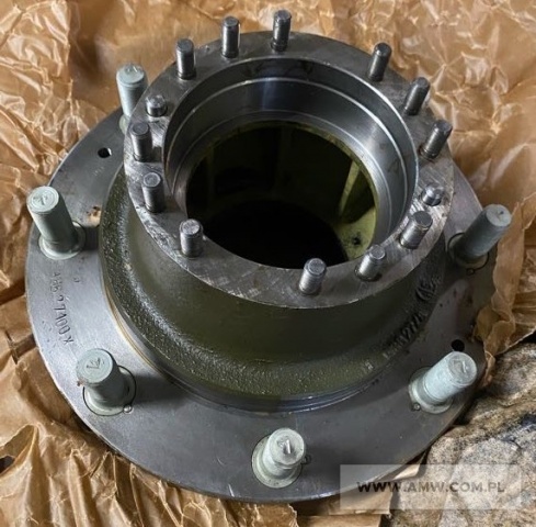 Części zamienne do samochodu STAR 660 - pakiet zawierający 15 poz. asort. (wg oddzielnego wykazu), w tym m.in.: mechanizm różnicowy 408.27.249 - 5 szt.. osłona koła zamachowego S47.11.12X - 29 szt.. piasta koła A66-27-100X - 24 szt.. półoś mostu tylnego lewa 408.27.040.3 - 12 szt. itp. 