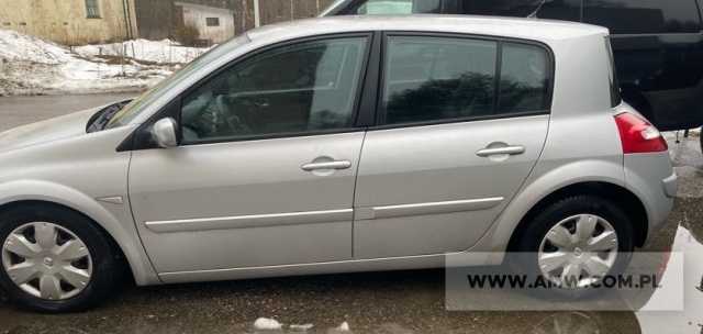 Samochód osobowy RENAULT MEGANE 1,5 HATCHBACK 
