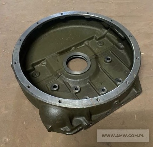 Części zamienne do samochodu STAR 660 - pakiet zawierający 15 poz. asort. (wg oddzielnego wykazu), w tym m.in.: mechanizm różnicowy 408.27.249 - 5 szt.. osłona koła zamachowego S47.11.12X - 29 szt.. piasta koła A66-27-100X - 24 szt.. półoś mostu tylnego lewa 408.27.040.3 - 12 szt. itp. 