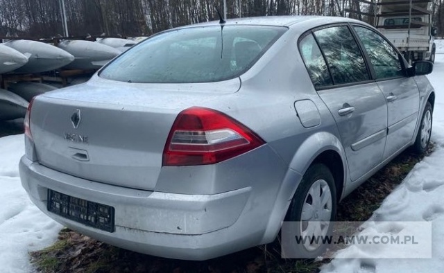 Samochód osobowy RENAULT MEGANE SEDAN 1,6 