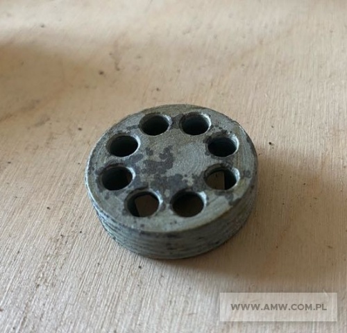 Części zamienne do samochodu STAR 660 - pakiet zawierający 16 poz. asort. (wg oddzielnego wykazu), w tym m.in.: pompa oleju KPL.S47-15-61Z - 25 szt.. pompa wody KPL 303.16.302 - 14 szt.. tuleja ślizgowa 14-6-42-041-0 - 87 szt.. wałek łożyska pośredniego 14.6-46.011.0 - 15 szt. itp. 