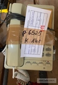 Sprzęt służby łączności i informatyki (51 szt.) - pakiet zawierający 31 poz. asort., (wg oddzielnego wykazu), w tym m.in.: odbiornik satelitarny GPS BLOW 43 VBT - 2 szt.. aparaty telefoniczne różne - 33 szt.. urządzenie wielofunkcyjne KYOCERA FS-1028MFP/DP N1U1F - 1 szt. itp. 