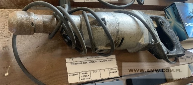 Narzędzia warsztatowe (8 szt.) - pakiet zawierający 8 poz. asort. (wg oddzielnego wykazu), w tym: spawarka transformatorowa BESTERKA 2100 BESTER - 1 szt.. wiertarki elektryczne CELMA PRCB 10 IIX - 3 szt.. wiertarka ręczna elektryczna PRCB 13 II - 2 szt.. wiertarka udarowa BOSCH PSB 600 - 1 szt.. wiertarka udarowa STERN ID13DN - 1 szt. 