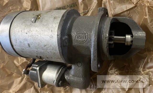 Części zamienne do samochodu STAR 660 - pakiet zawierający 5 poz. asort. (wg oddzielnego wykazu), w tym m.in.: resor tylny kompletny A66-14-50X - 5 szt.. rozrusznik R5BW 823.000.2 - 14 szt... wał napędowy wyciągarki STAR 660 A66-15-001 - 30 szt. itp. 