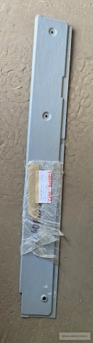 Części zamienne do samochodu LUBLIN i akcesoria - pakiet zawierający 65 poz. asort. (wg oddzielnego wykazu), w tym m.in.: bęben hamulcowy 303501075 - 35 szt.. narożnik zderzaka tylnego 793444305 - 62 szt.. nagrzewnica wnętrza 779055213 - 8 szt.. świeca zapłonowa M-50 - 107 szt. itp. 