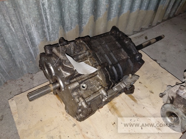 Skrzynia biegów TRC103260 do pojazdów marki LANDROVER 