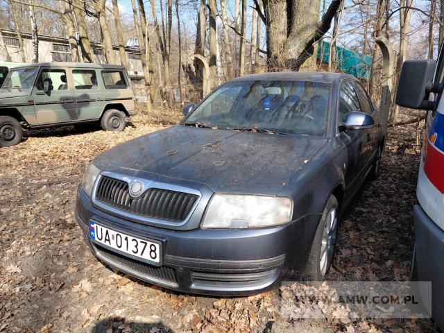 Samochód osobowy SKODA SUPERB 2,8 AMBIENTE 