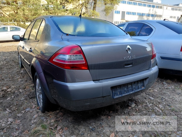 Samochód osobowy RENAULT MEGANE SEDAN 1,6 