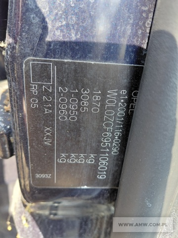 Samochód osobowy OPEL VECTRA 1.8 