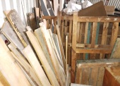 Odpadowe drewno (w tym: deski, podesty, ławki) (kod odpadu 17 02 01) 