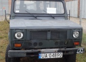 Samochód ciężarowo-osobowy wysokiej mobilności HONKER 2324 