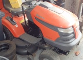 Kosiarka traktorek HUSQVARNA CTH180 TWIN 