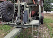 Kuter holowniczy KH-200 na przyczepie 2-os. PKH-200 (ład. 4,2 t) 