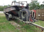 Kuter holowniczy KH-200 na przyczepie 2-os. PKH-200 (ład. 4,2 t) 
