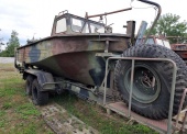 Kuter holowniczy KH-200 na przyczepie 2-os. PKH-200 (ład. 4,2 t) 